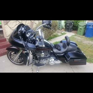 Meet your Posher, Russell